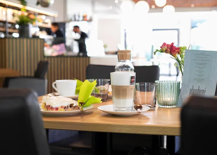 Plauderei Cafe Und Hotel *